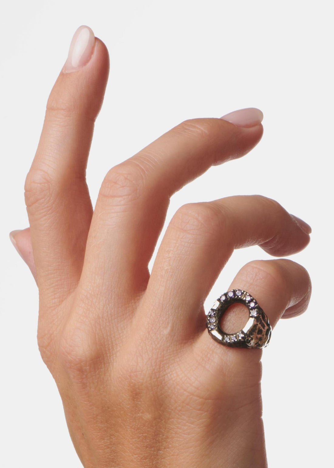 Silver hole sigillum ring