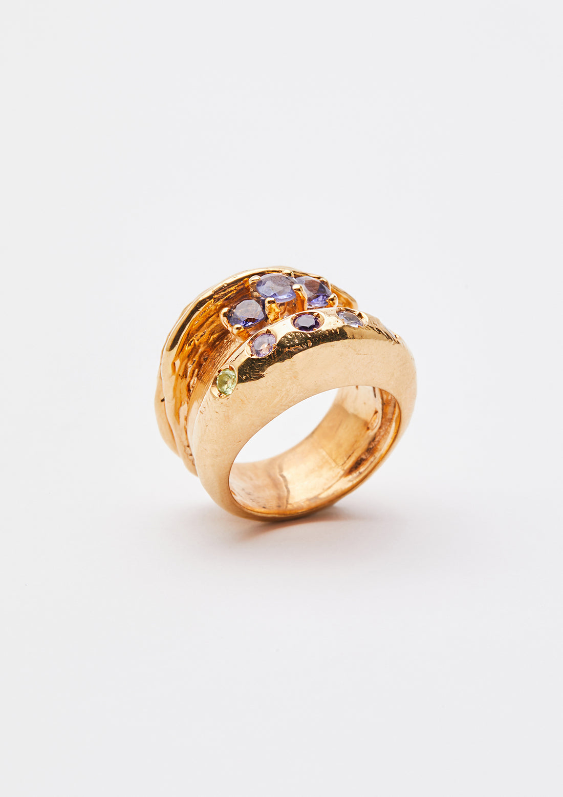 Fei ring
