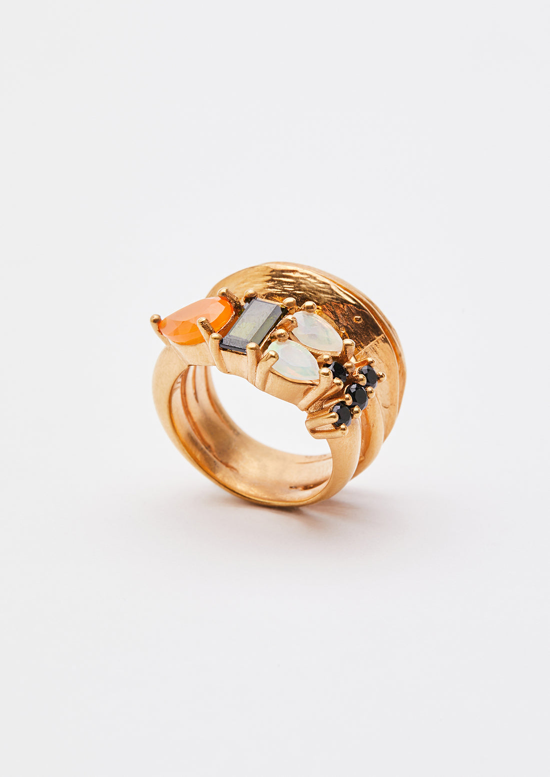 Lala ring