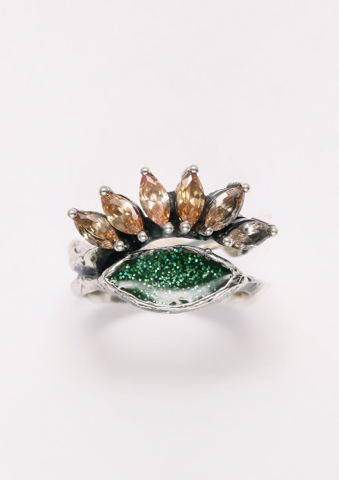 Green Amaranta ring