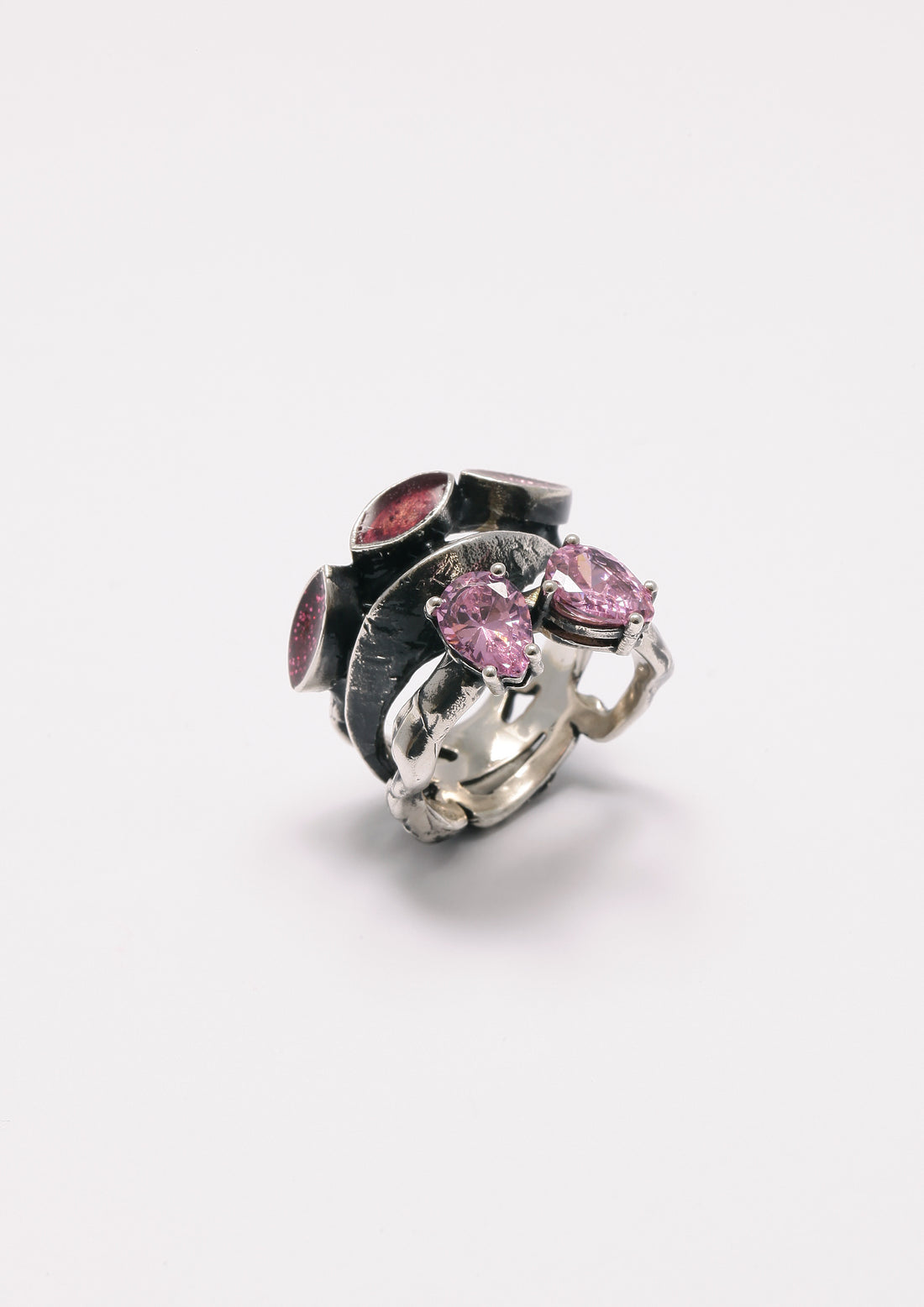 Kesia ring