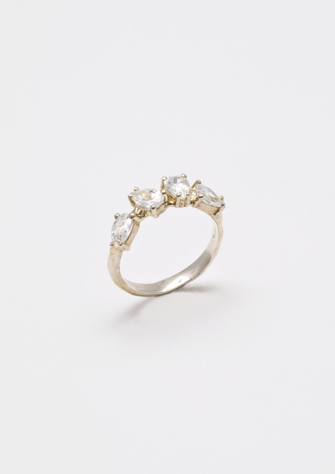 Taitle ring