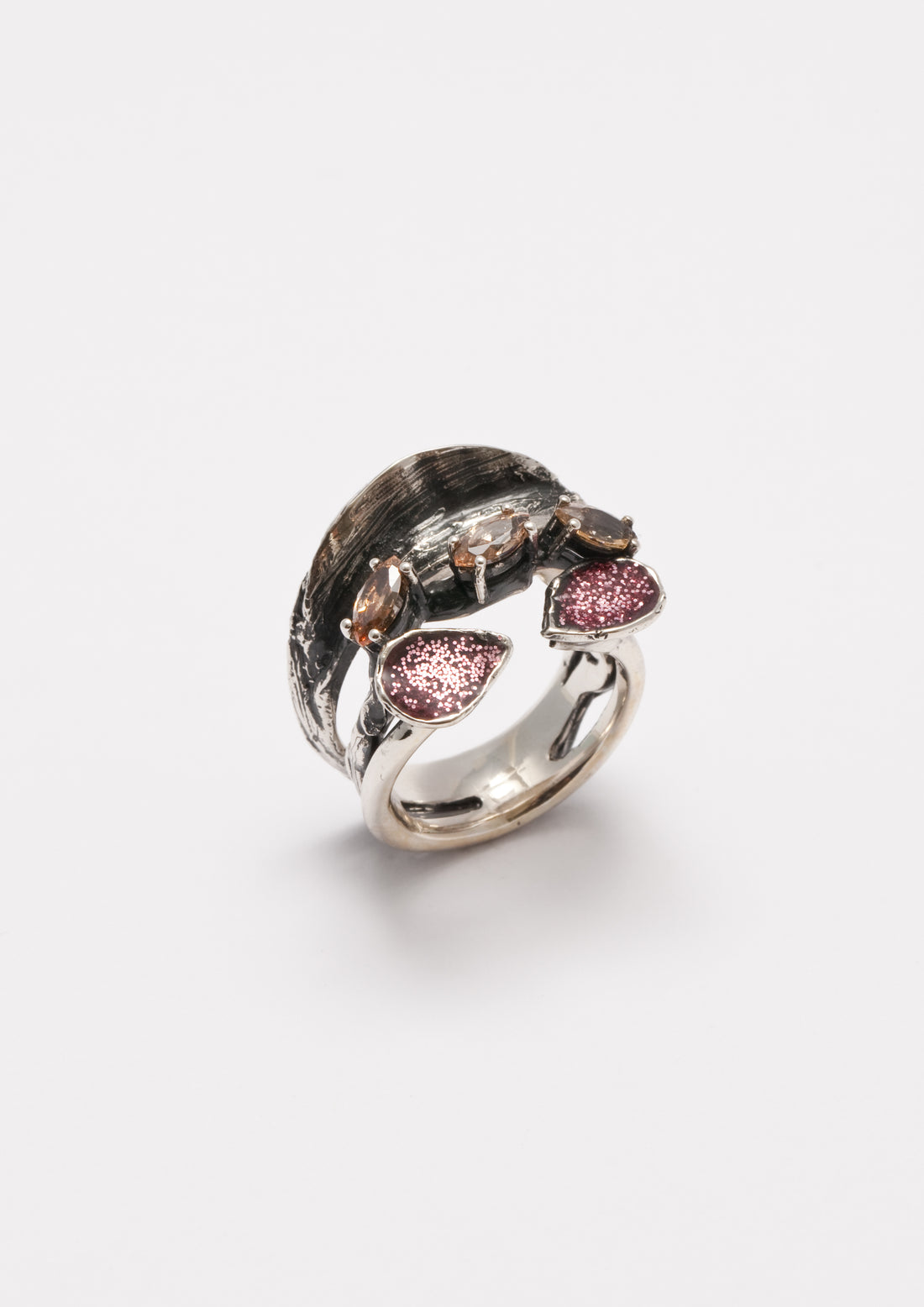 Carisia ring