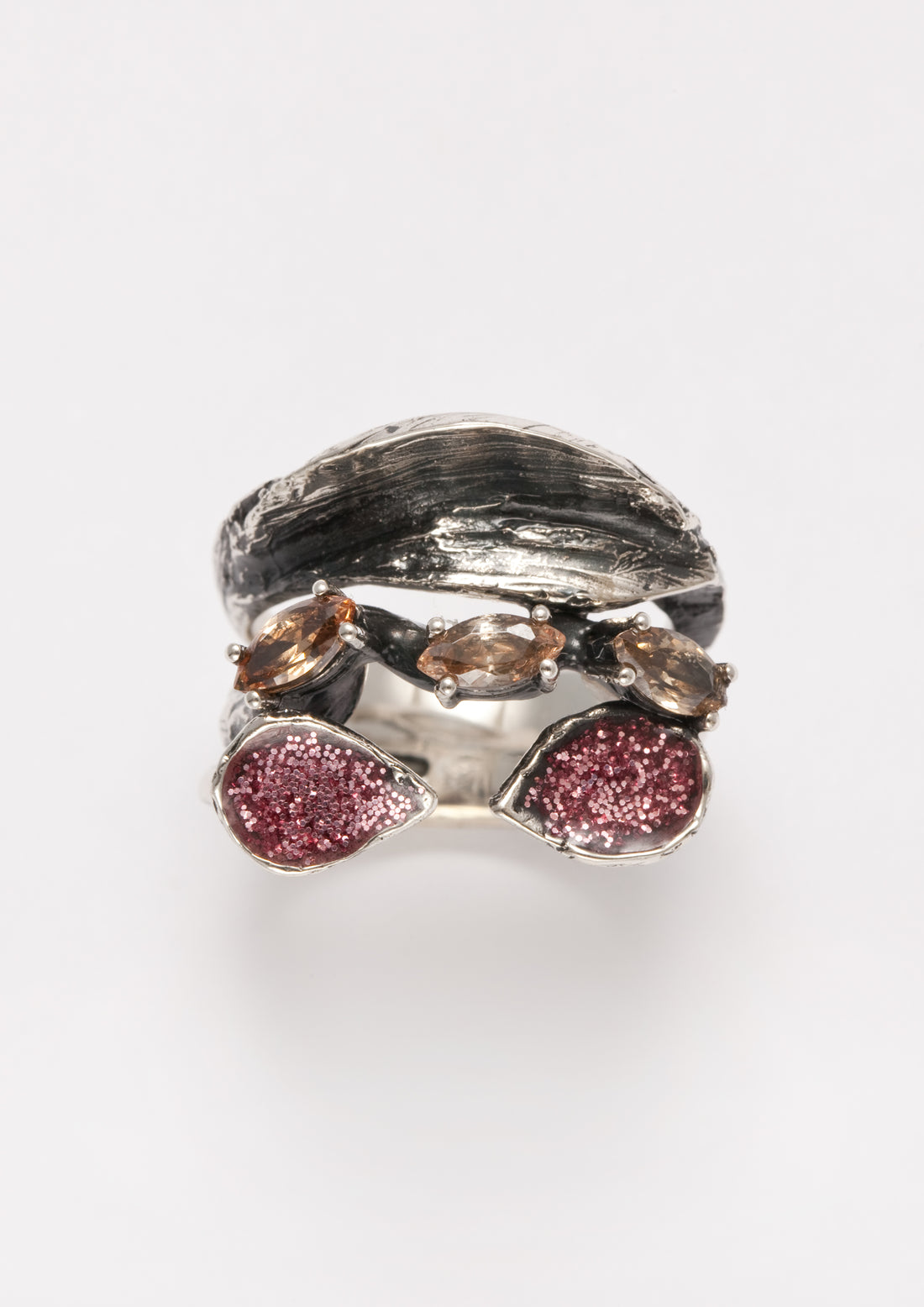 Carisia ring
