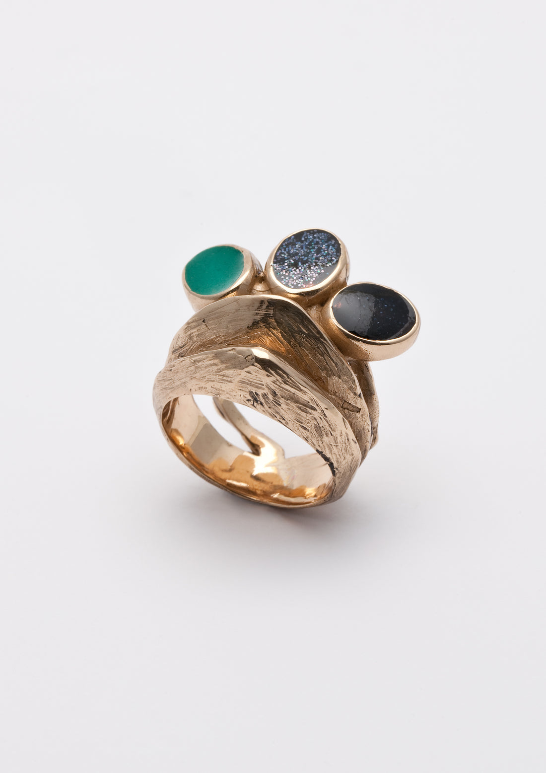 Saia ring