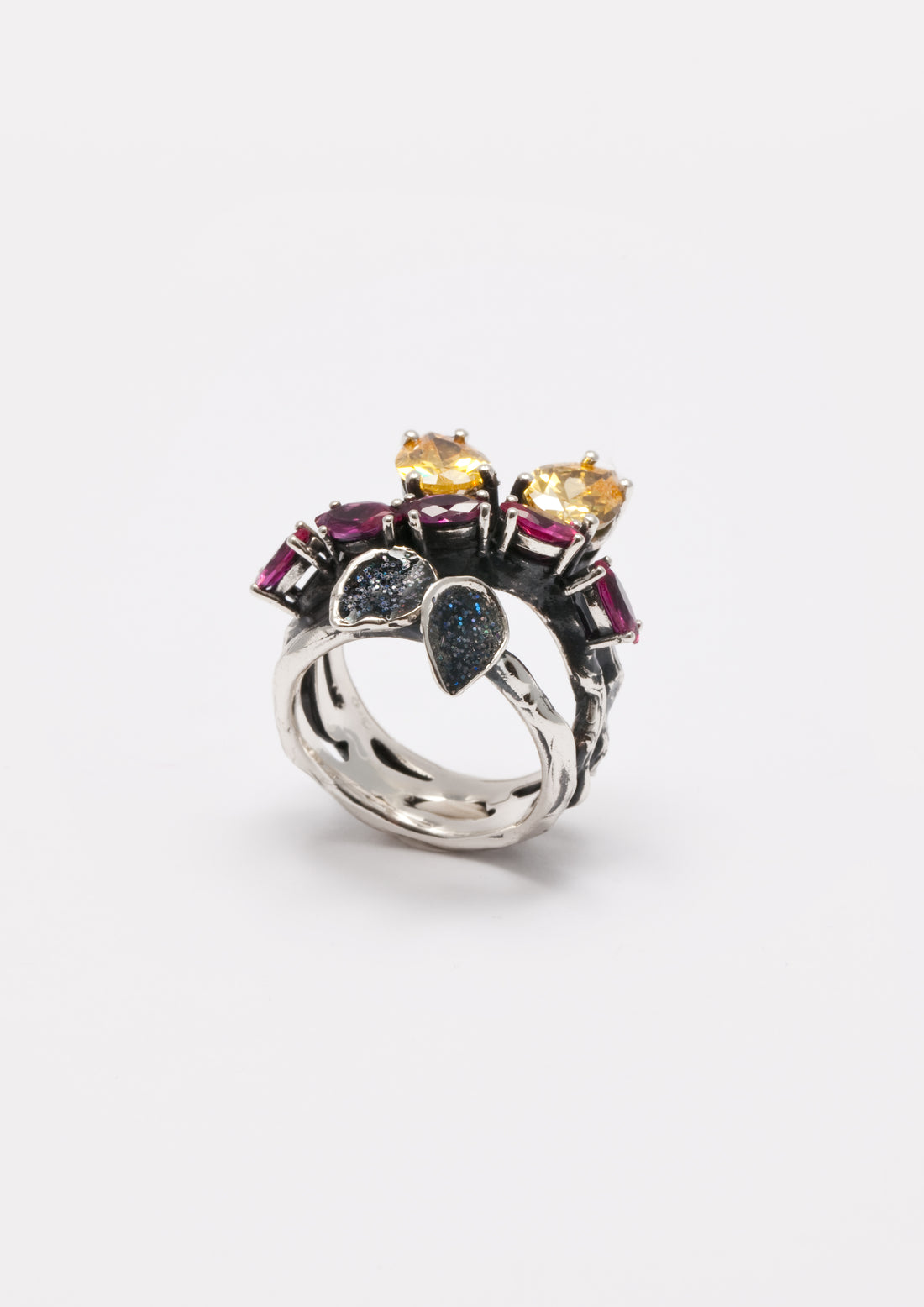 Gynura ring
